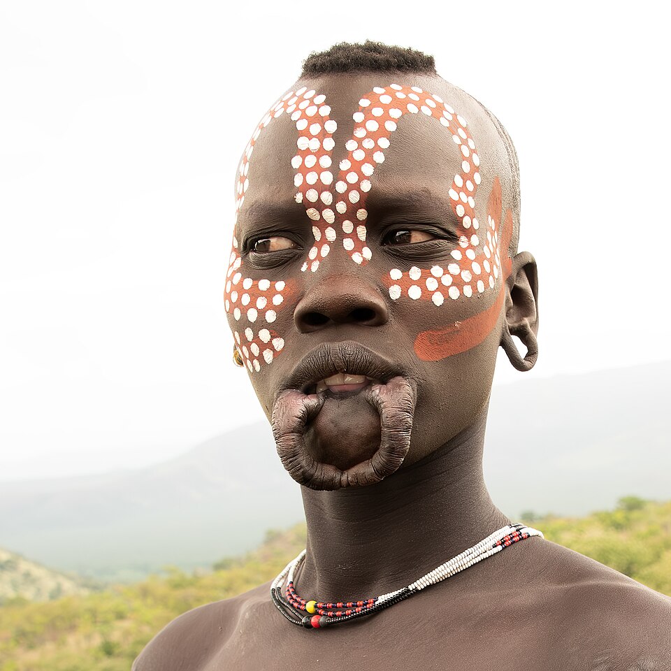 Mursi Lip Plate Details